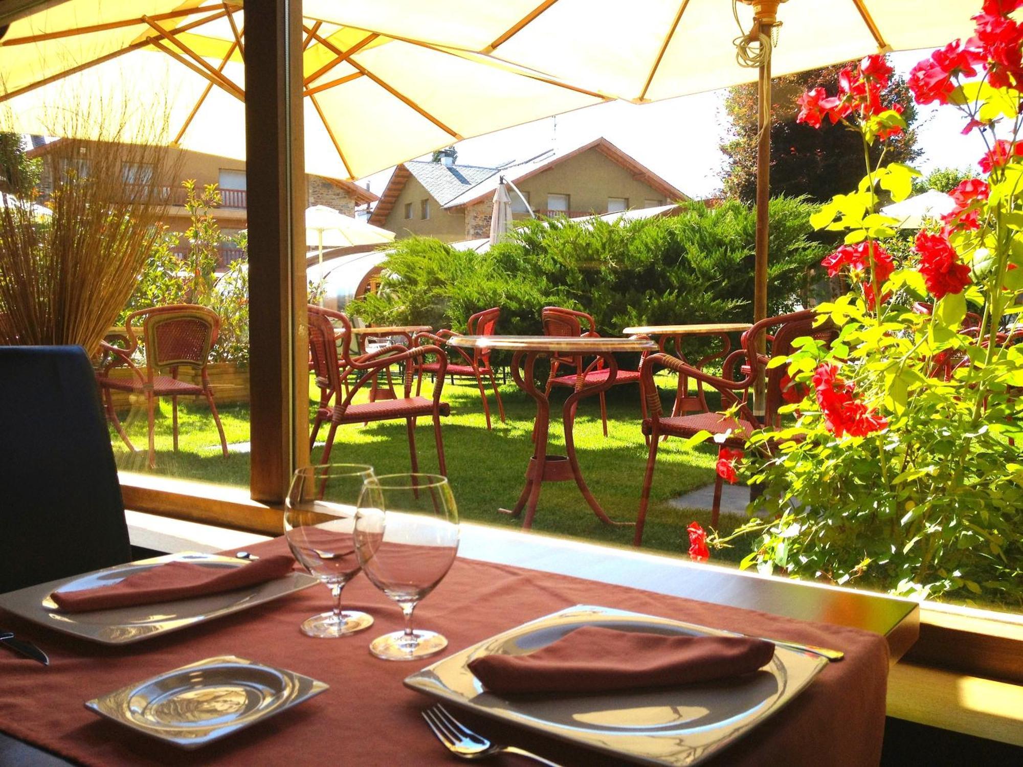 Hotel Del Lago Puigcerdà Zewnętrze zdjęcie